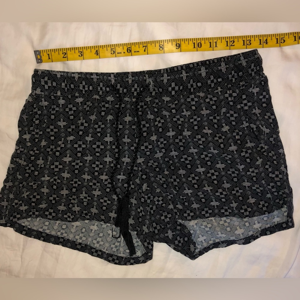 Old Navy shorts